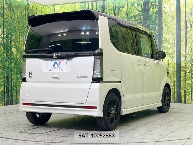 Honda N BOX CUSTOM 2017-06 306719-17