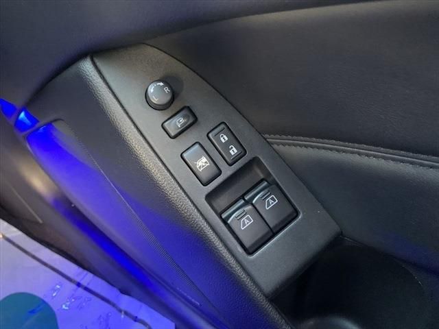 Nissan SKYLINE COUPE 2007-12 182565-29