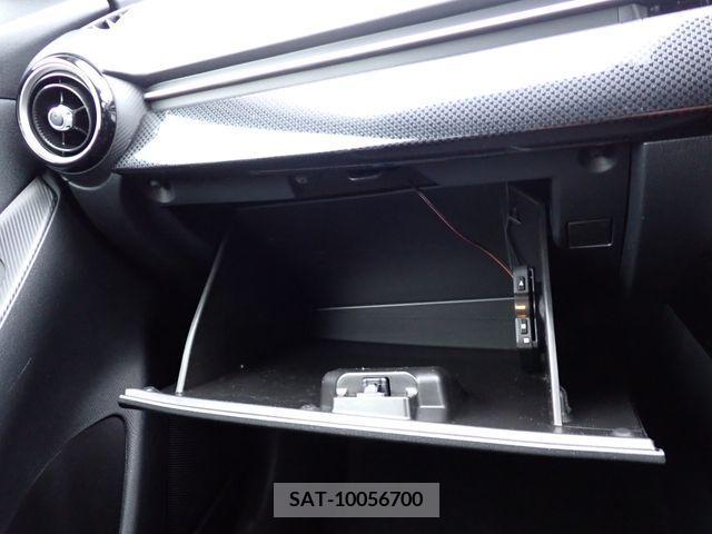 Mazda DEMIO 2017-12 372421-17