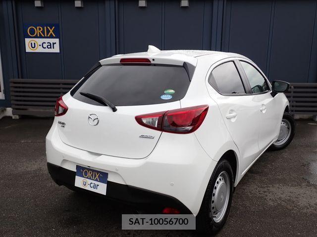 Mazda DEMIO 2017-12 372421-2