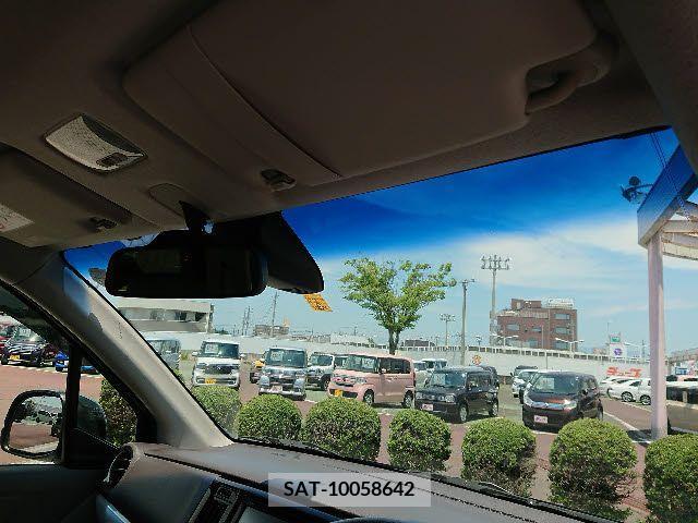 Honda N-WGN 2019-04 307811-15