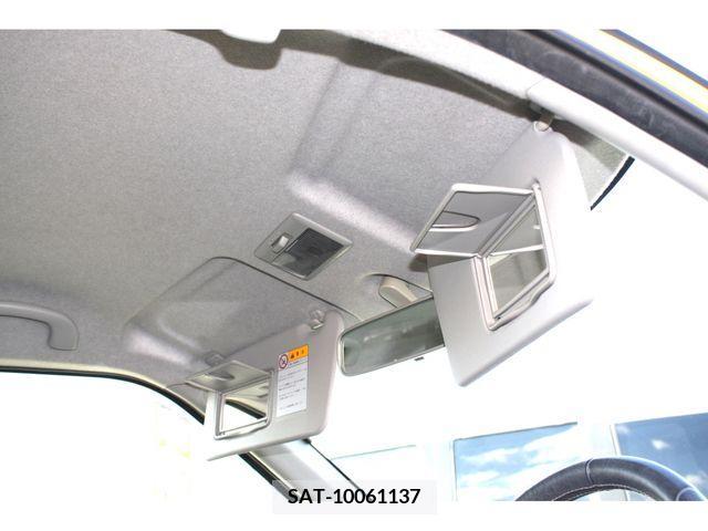 Suzuki SWIFT 2009-04 218163-19