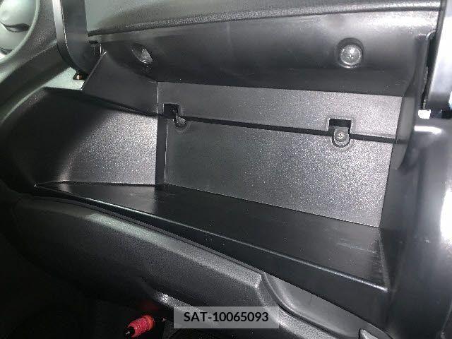 Nissan NOTE 2012-09 372243-16