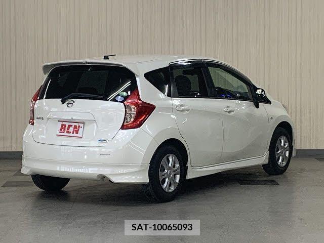 Nissan NOTE 2012-09 372243-2