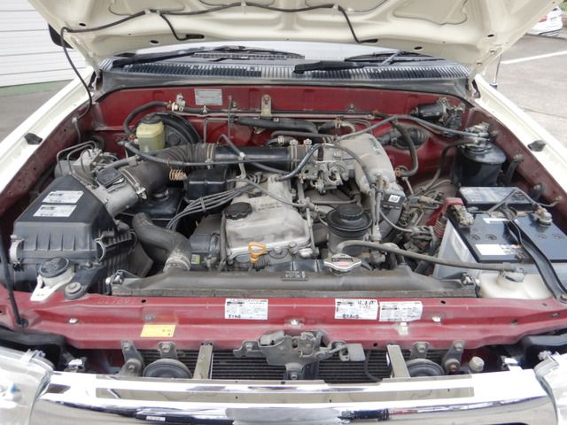 Toyota HILUX SURF 1997-03 427-9