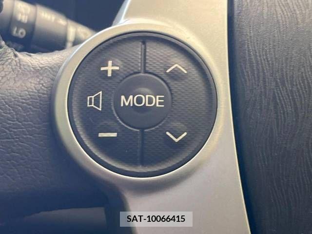 Toyota AQUA 2014-07 292308-7