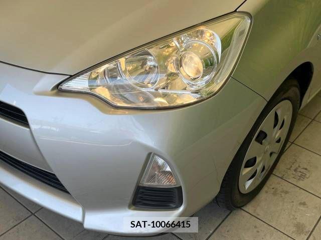 Toyota AQUA 2014-07 292308-13