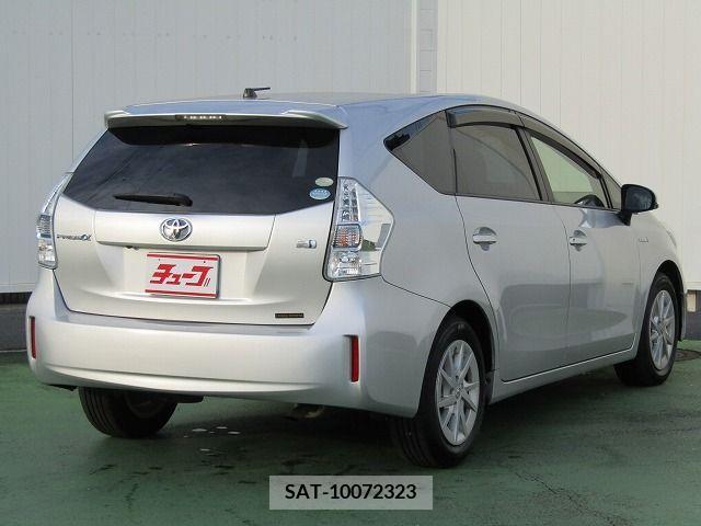 Toyota PRIUS ALPHA 2012-07 204019-2