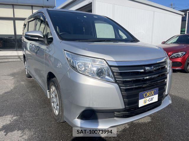 Toyota NOAH 2017-02 330103-18
