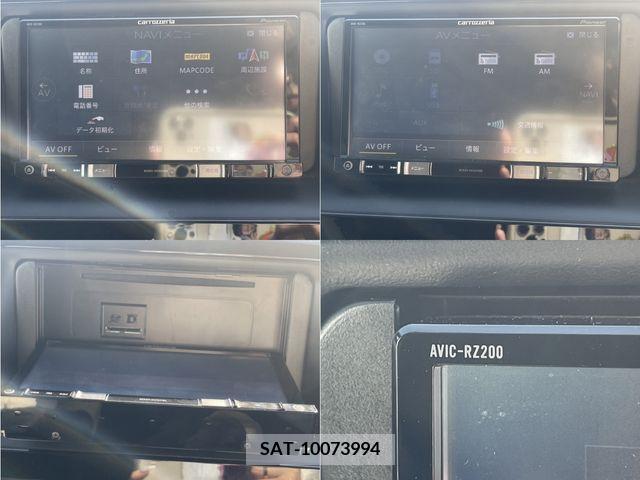 Toyota NOAH 2017-02 330103-8