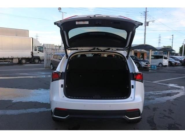 Lexus NX 2018-06 6832-9