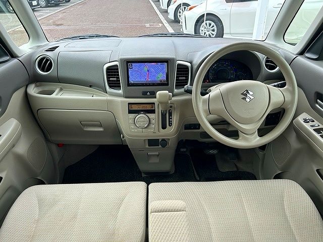 Suzuki SPACIA 2014-02 28608-1