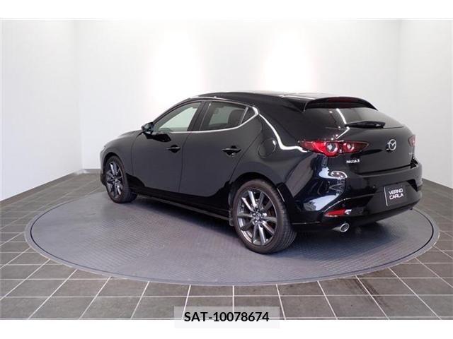 Mazda MAZDA3 2022-04 373241-6