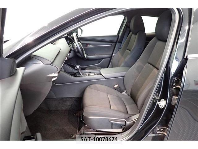 Mazda MAZDA3 2022-04 373241-21