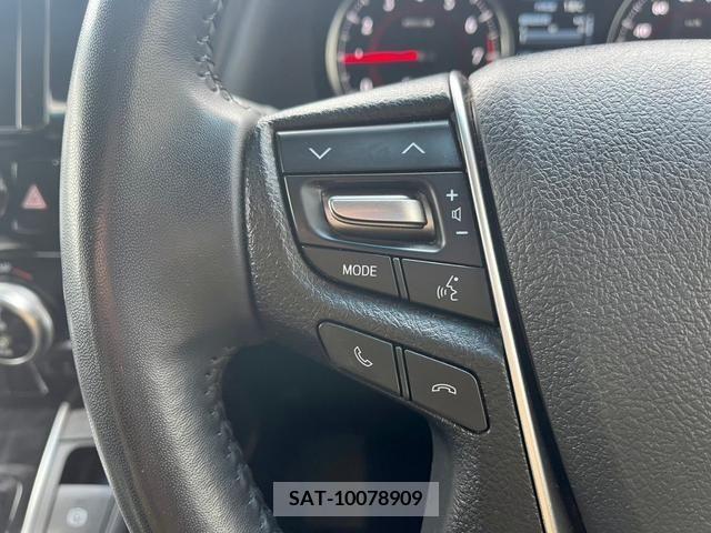 Toyota ALPHARD 2022-03 299530-18