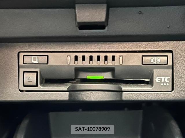 Toyota ALPHARD 2022-03 299530-10