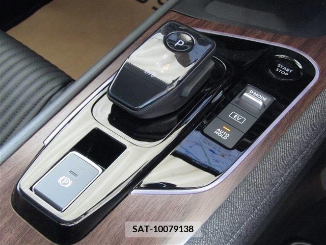 Nissan AURA 2021-08 292959-15