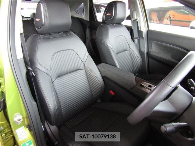 Nissan AURA 2021-08 292959-26
