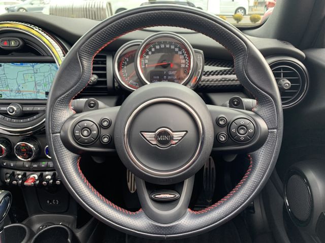 Bmw MINI 2018-08 181703-11