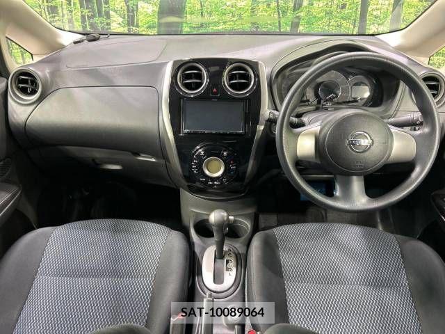 Nissan NOTE 2014-02 327778-1