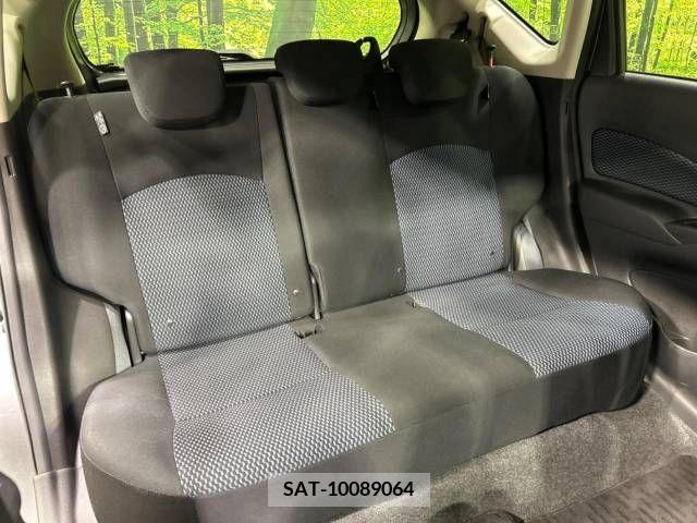 Nissan NOTE 2014-02 327778-9