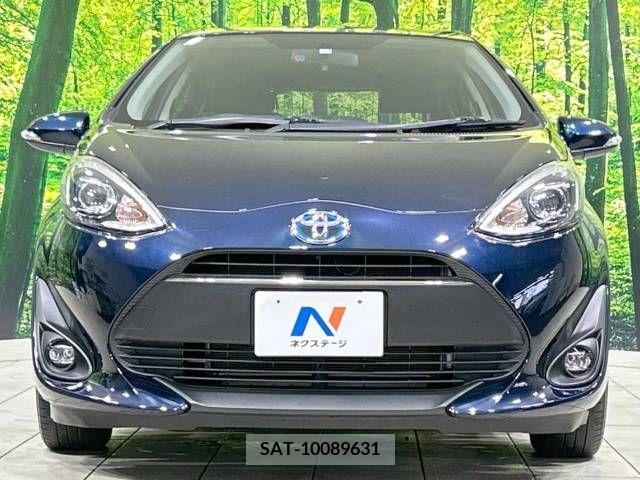 Toyota AQUA 2017-12 260372-14