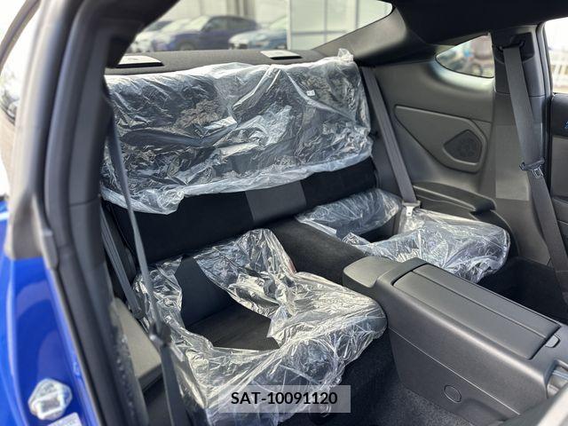 Subaru BRZ 2023-02 212858-13