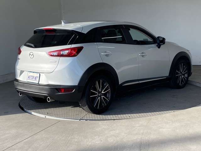 Mazda CX-3 2015-07 191502-10