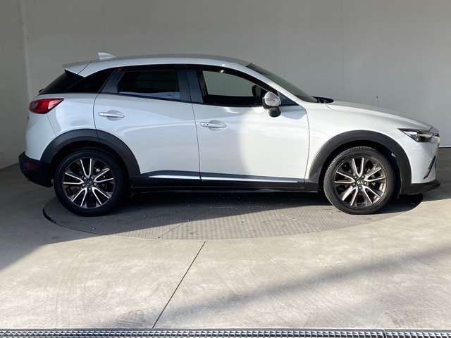 Mazda CX-3 2015-07 191502-9
