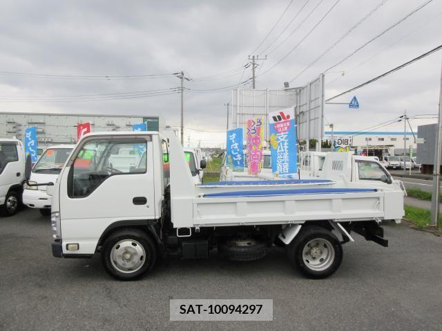 Isuzu ELF TRUCK 2013-11 297047-4