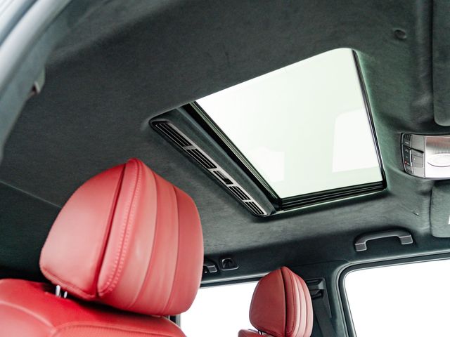 Mercedes Benz G-CLASS 2022-05 16256-3