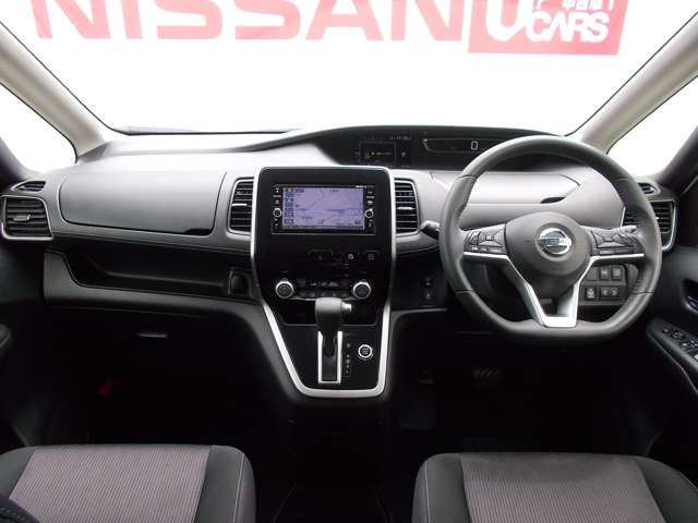 Nissan SERENA 2018-04 23093-2
