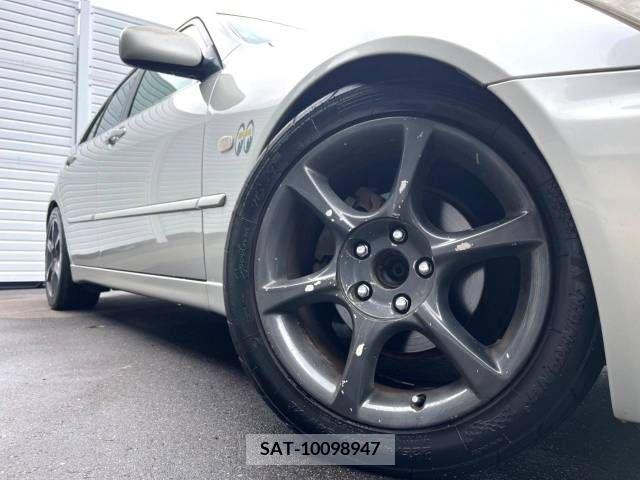 Toyota ALTEZZA 2005-01 352140-12