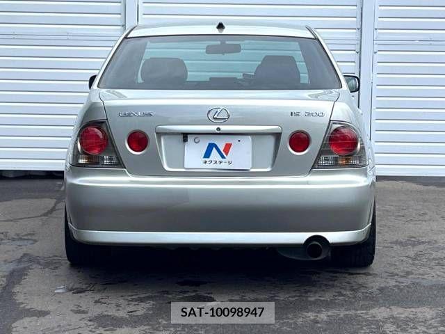 Toyota ALTEZZA 2005-01 352140-14