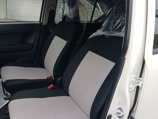 Daihatsu MIRA ES 2018-05 7595-18