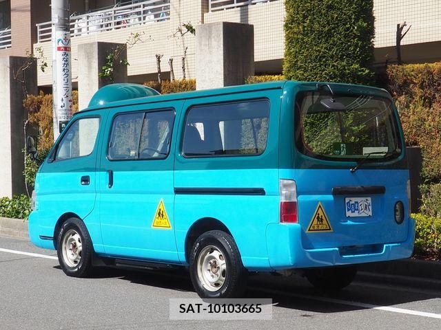 Nissan CARAVAN COACH 2003-03 232664-16