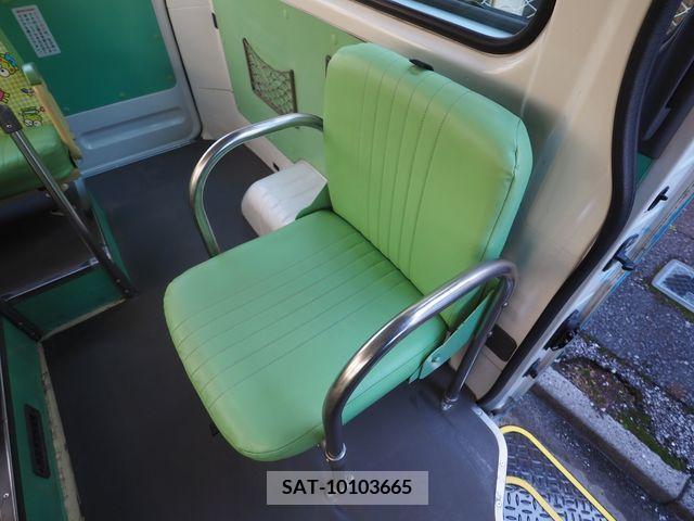Nissan CARAVAN COACH 2003-03 232664-8