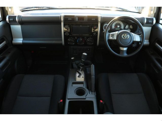 Toyota FJ CRUISER 2013-06 193490-2