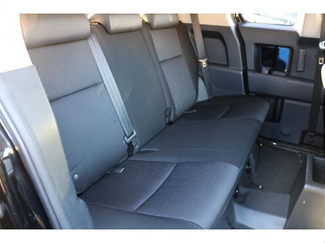 Toyota FJ CRUISER 2013-06 193490-5