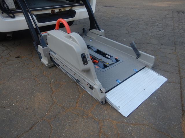 Nissan CARAVAN VAN 2011-08 3223-17