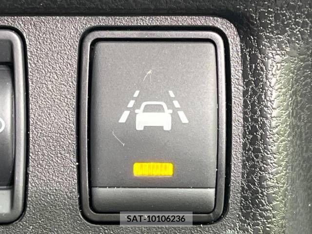 Nissan NOTE 2019-05 346924-5