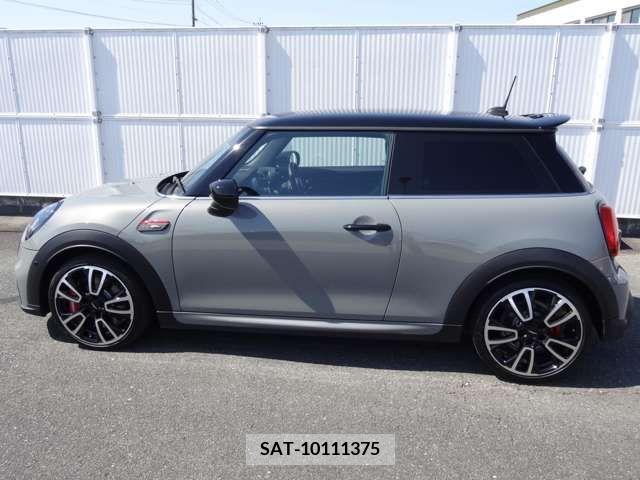 Bmw MINI 2022-06 298008-10