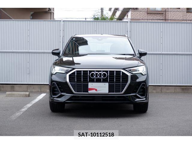 Audi Q3 2023-07 212194-6