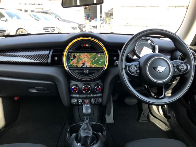 Bmw MINI 2020-05 606-1