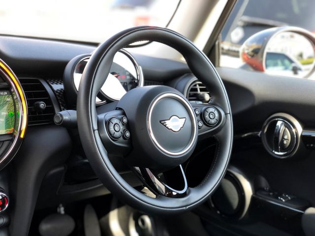 Bmw MINI 2020-05 606-10