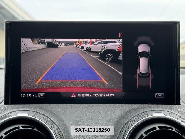 Audi Q2 2017-12 347281-11