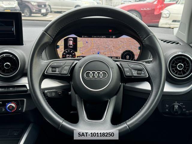Audi Q2 2017-12 347281-13