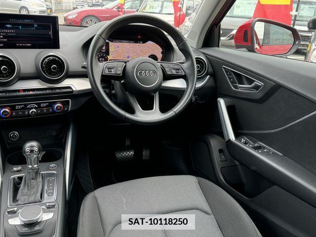 Audi Q2 2017-12 347281-12