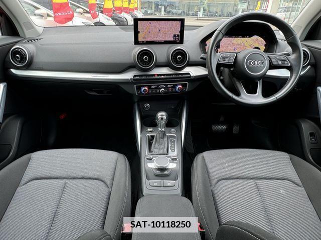 Audi Q2 2017-12 347281-1