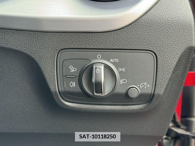 Audi Q2 2017-12 347281-20